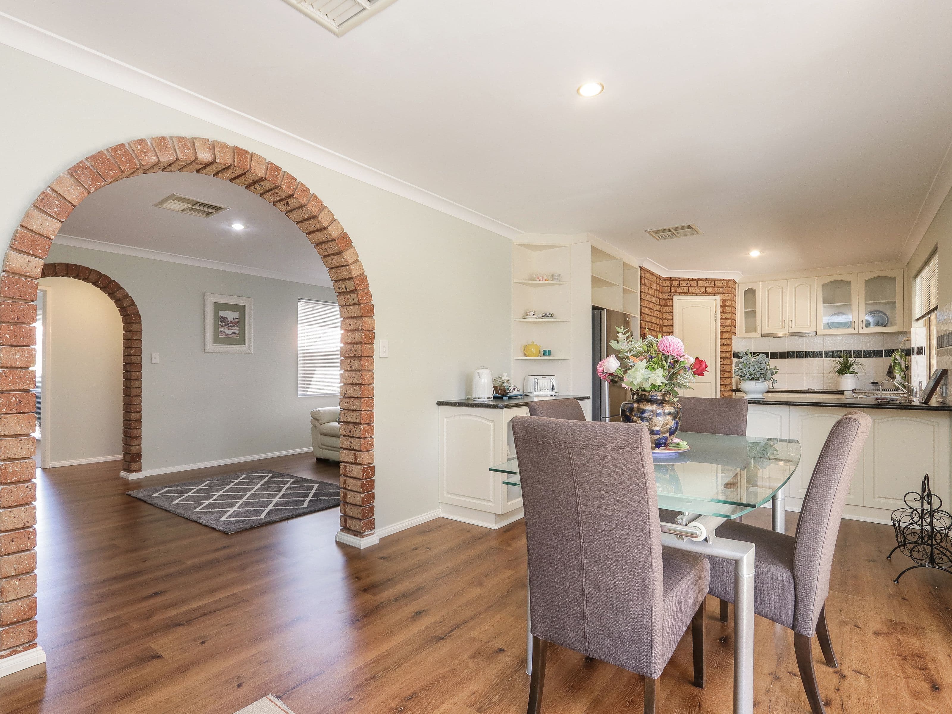 7 Tarun Court, Cannington WA 6107, Cannington - Thumbnail 2