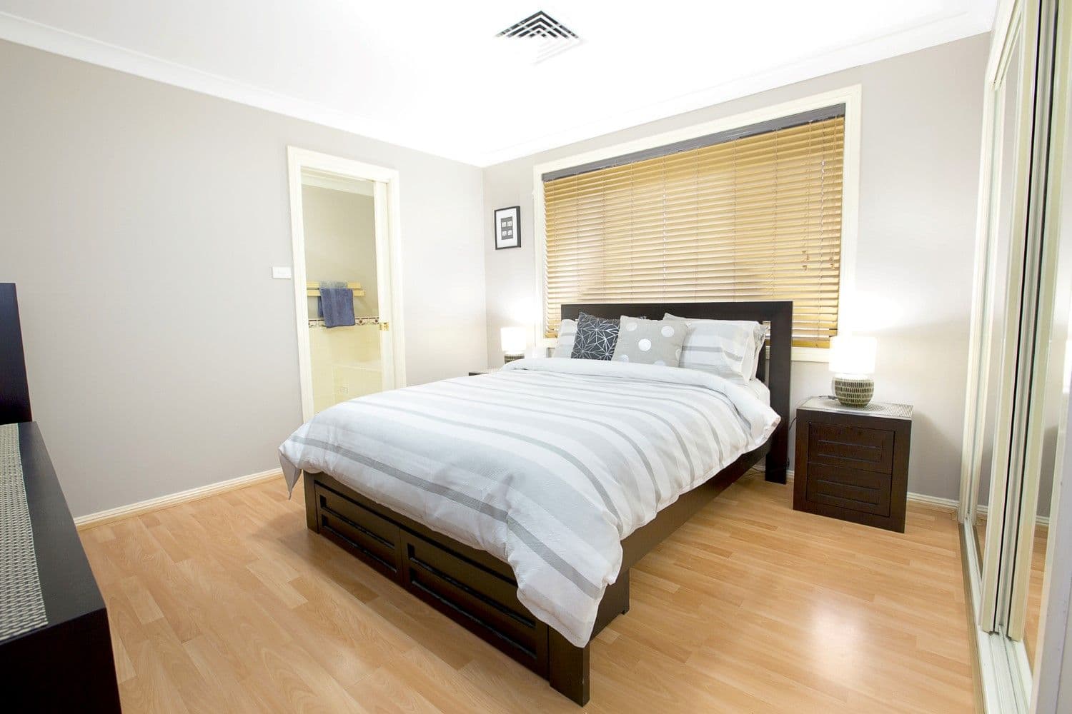 6 Dutba Place, Glenmore Park - Thumbnail 8