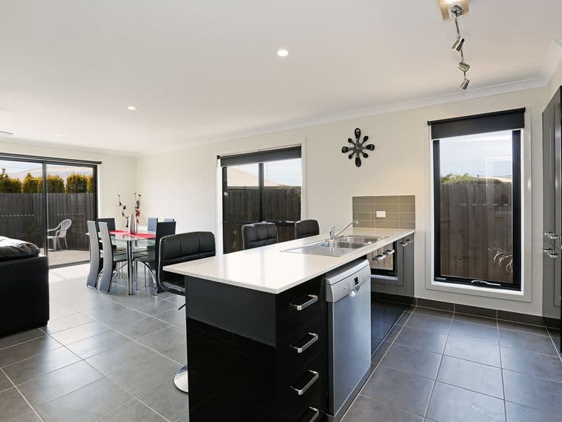 1 Belkan Court, ST ALBANS PARK VIC 3219, St Albans Park - Thumbnail 8