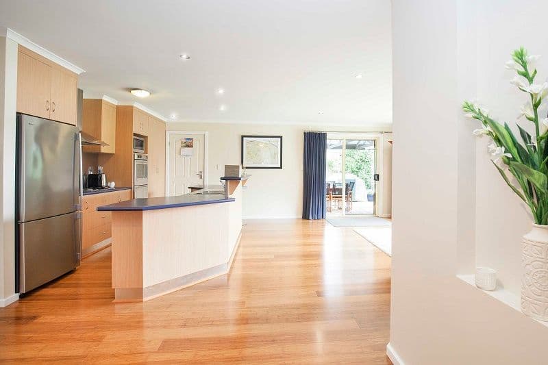 6 Coral Court, Mount Gambier SA 5290, Mount Gambier - Thumbnail 2