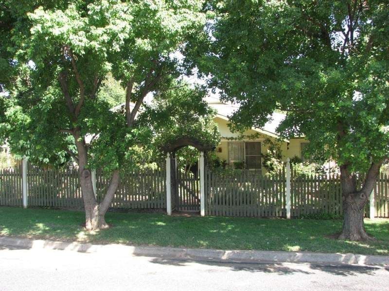 15 Regent, FORBES NSW 2871, Forbes - Thumbnail 2
