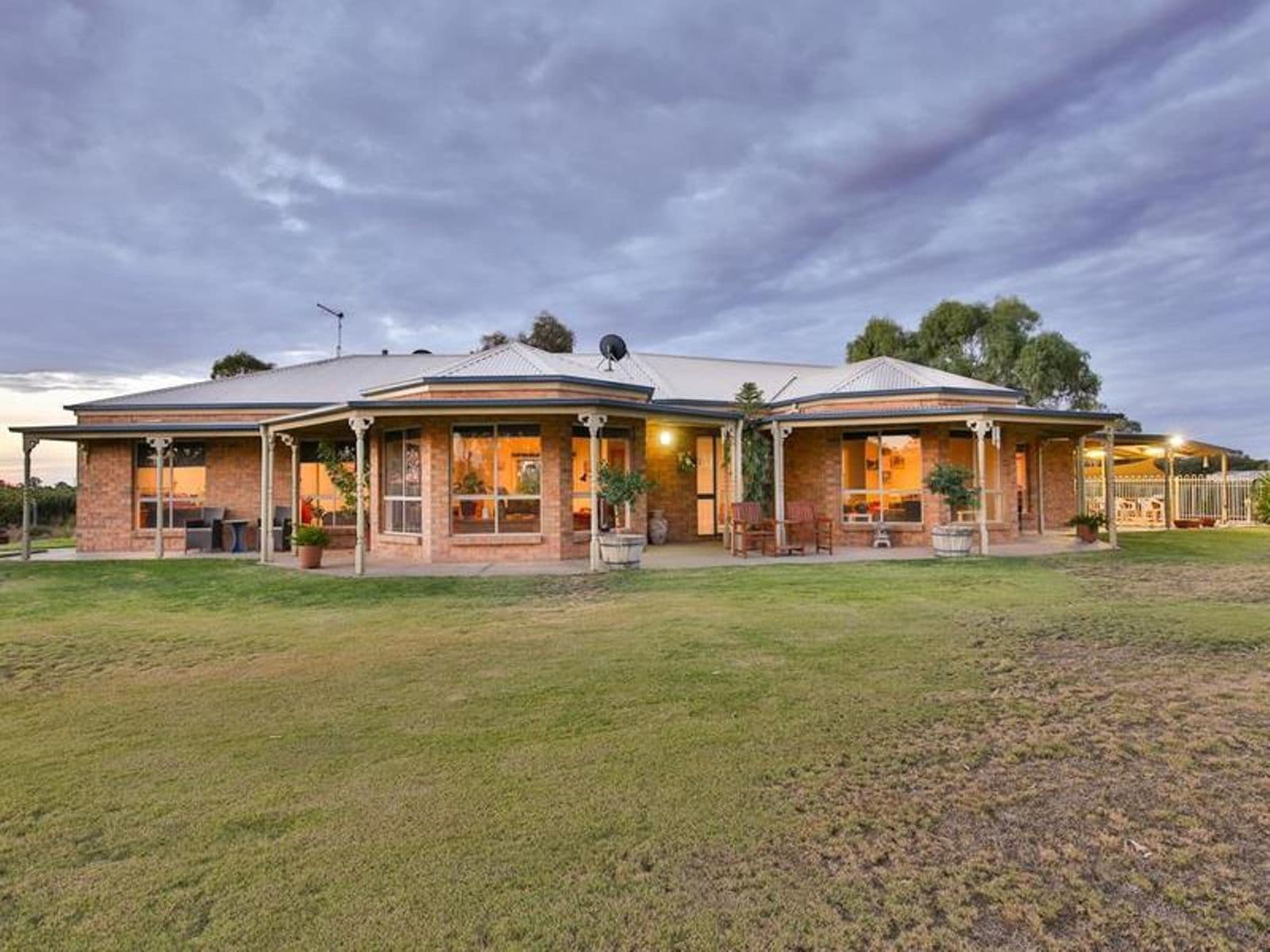 58 River Road, Pomona - Image 1