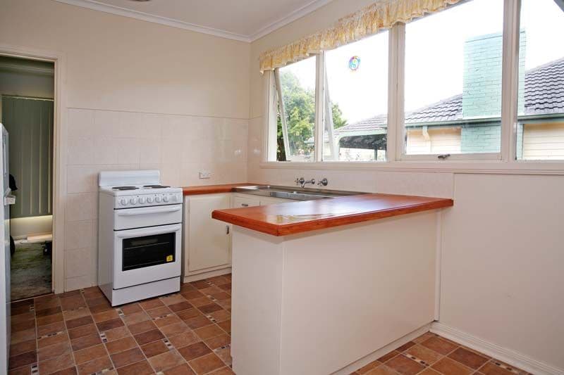18 York Street, BLACKBURN SOUTH VIC 3130, Blackburn South - Thumbnail 4