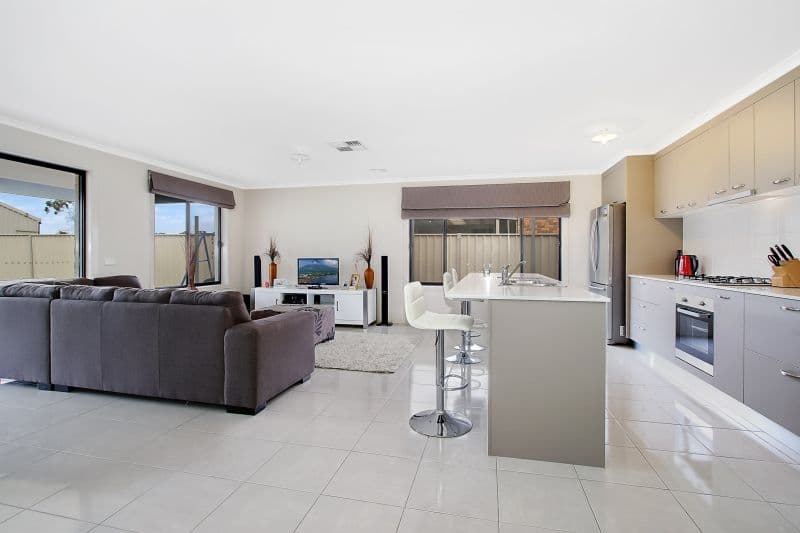 14 Eyre Street, Rutherglen VIC 3685, Rutherglen - Thumbnail 4