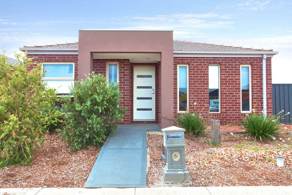 54 Federal Drive, Wyndham Vale VIC 3024, Wyndham Vale - Image 1