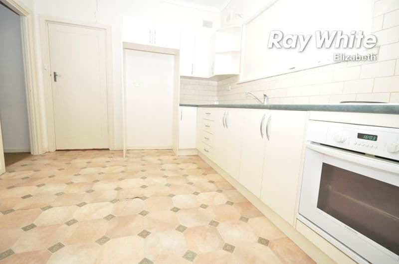 23 Laverstock Road, Elizabeth North SA 5113, Elizabeth North - Thumbnail 4