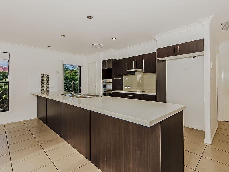 38 Sawtell Drive, CURRUMBIN WATERS QLD 4223, Currumbin Waters - Thumbnail 3