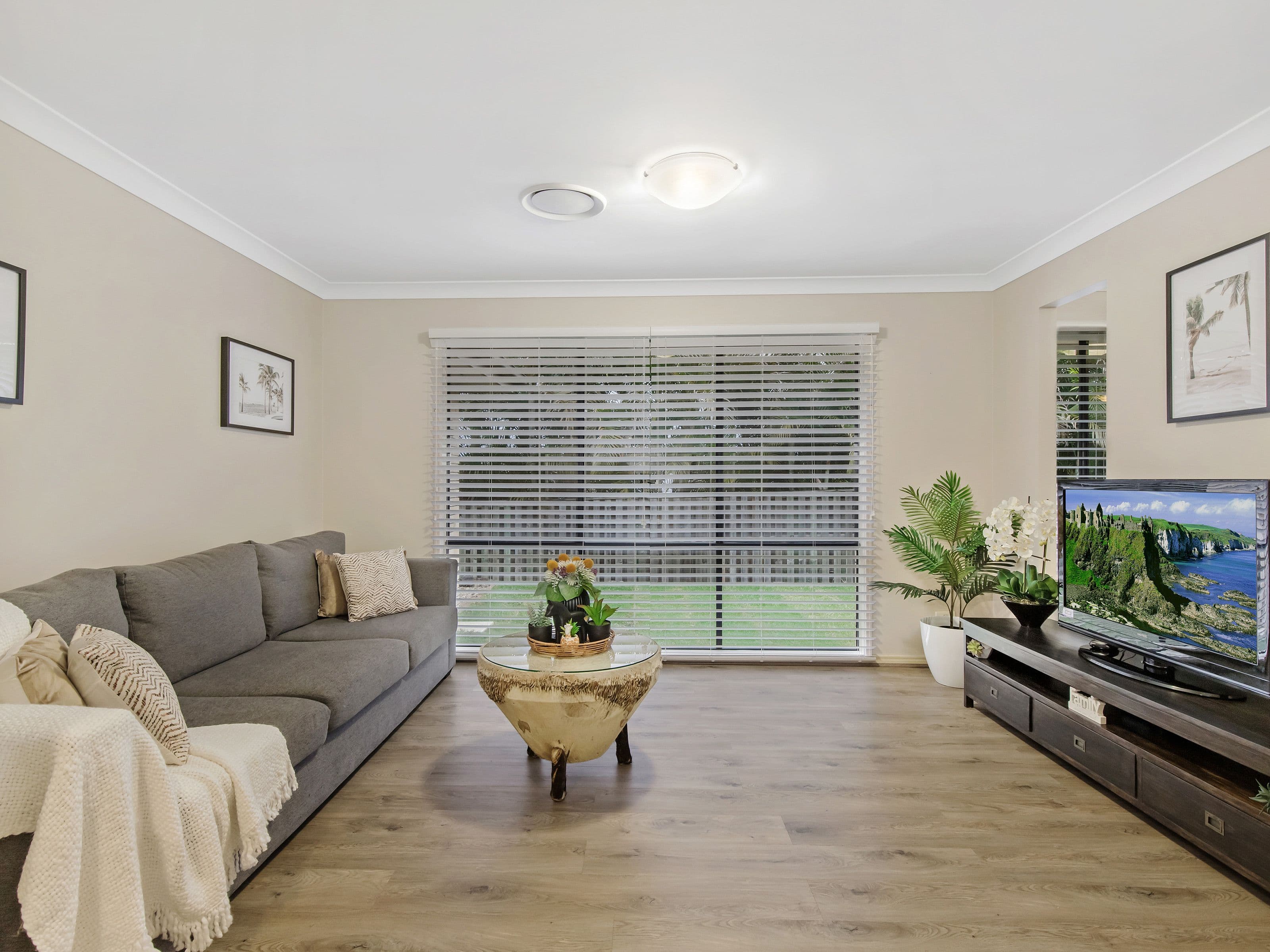 10 McRae Circuit, Pacific Pines QLD 4211, Pacific Pines - Thumbnail 6