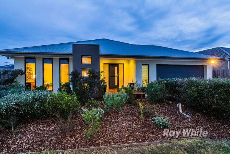 25 Henning Avenue, LYNBROOK VIC 3975, Lynbrook - Image 1