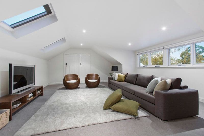 15 Hobart Road, MURRUMBEENA VIC 3163, Murrumbeena - Thumbnail 2