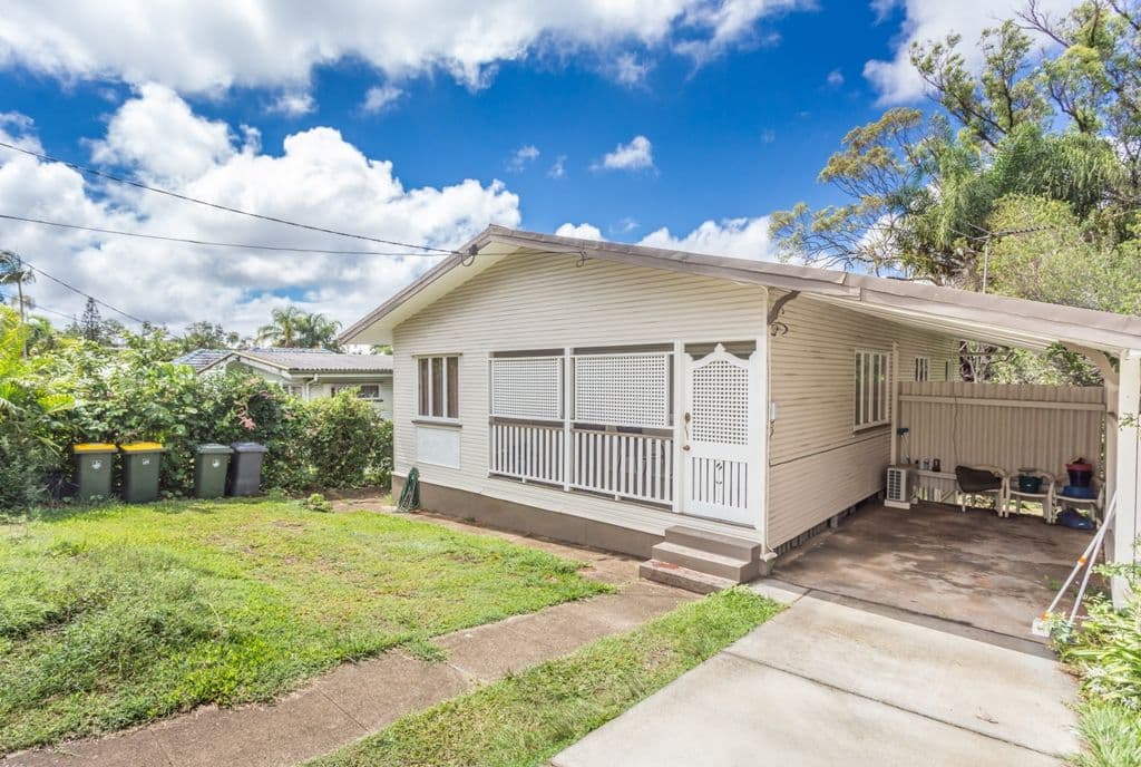 11 Alwyn Street, STAFFORD HEIGHTS QLD 4053, Stafford Heights - Image 1