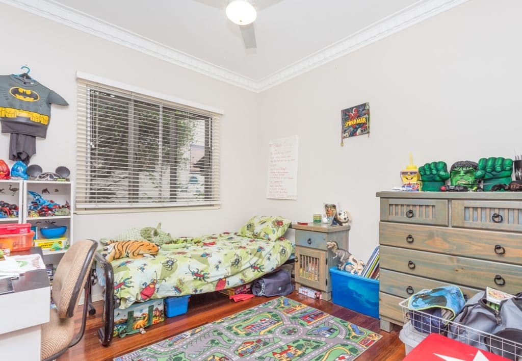 11 Alwyn Street, STAFFORD HEIGHTS QLD 4053, Stafford Heights - Thumbnail 7