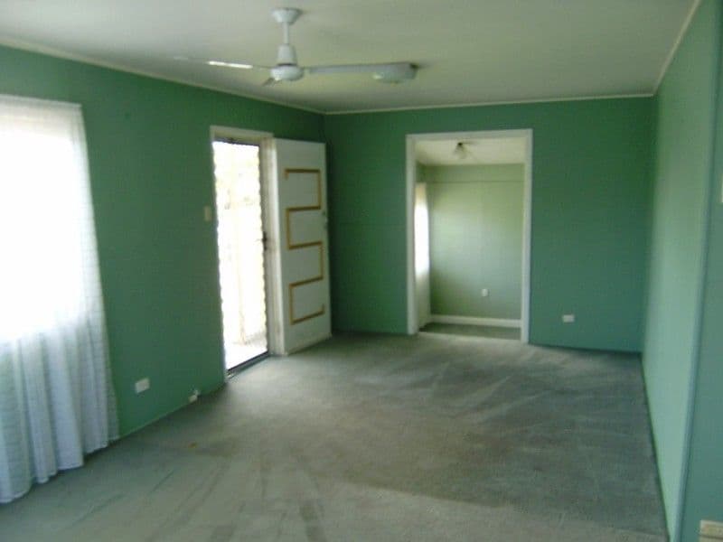 4 Centaur Street, REDCLIFFE QLD 4020, Redcliffe - Thumbnail 4
