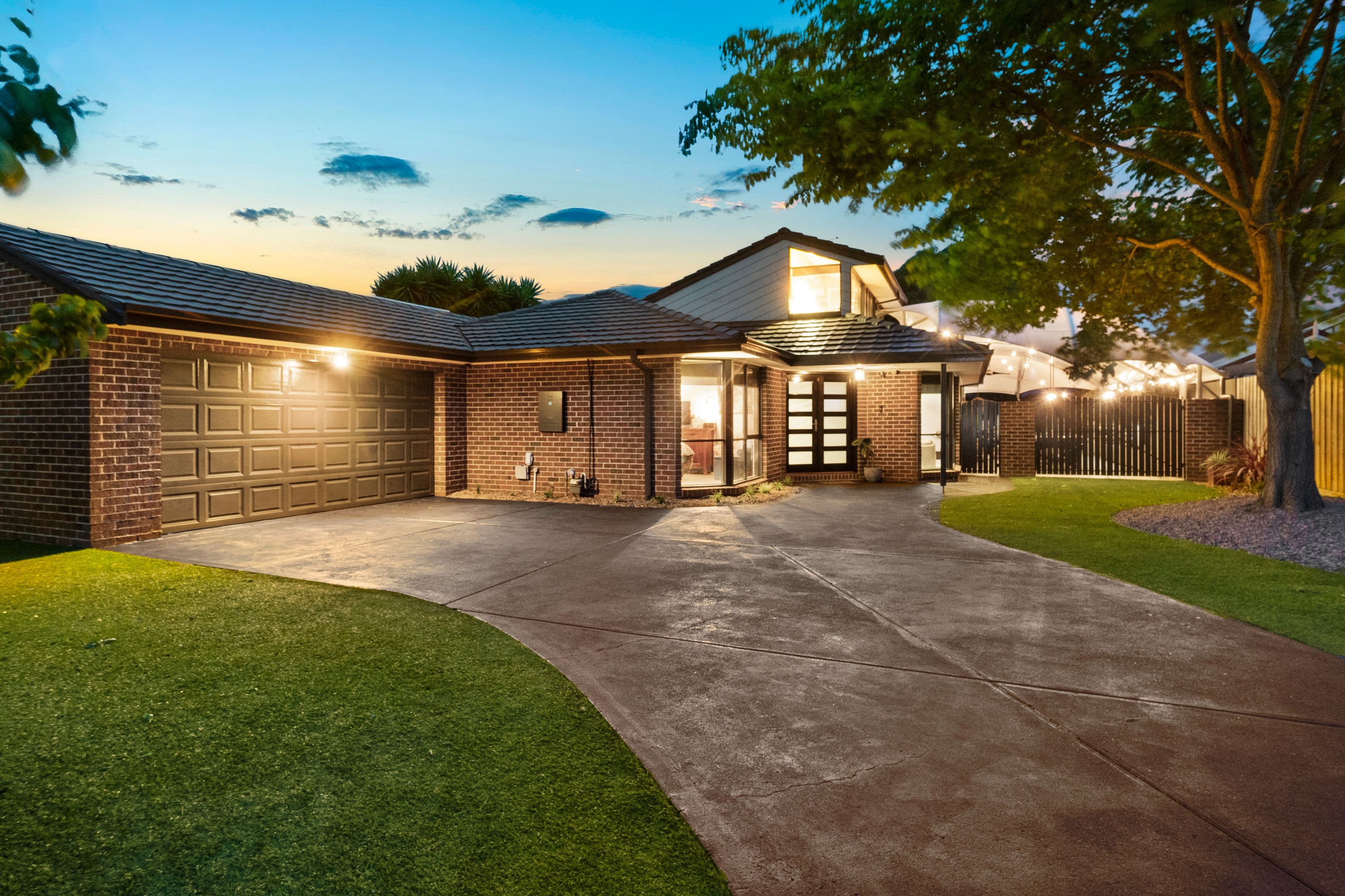49 Westleigh Drive, Werribee VIC 3030, Werribee - Thumbnail 3