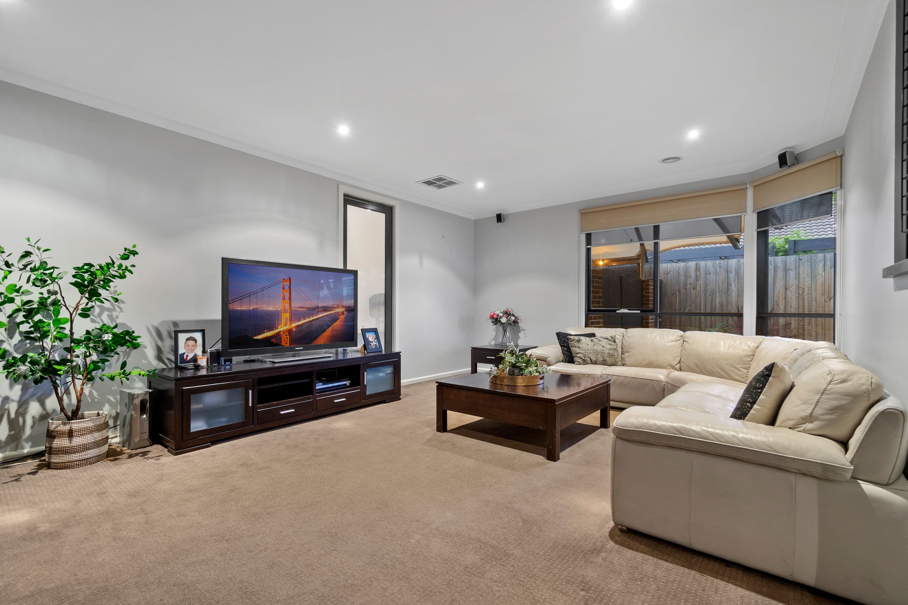 49 Westleigh Drive, Werribee VIC 3030, Werribee - Thumbnail 7