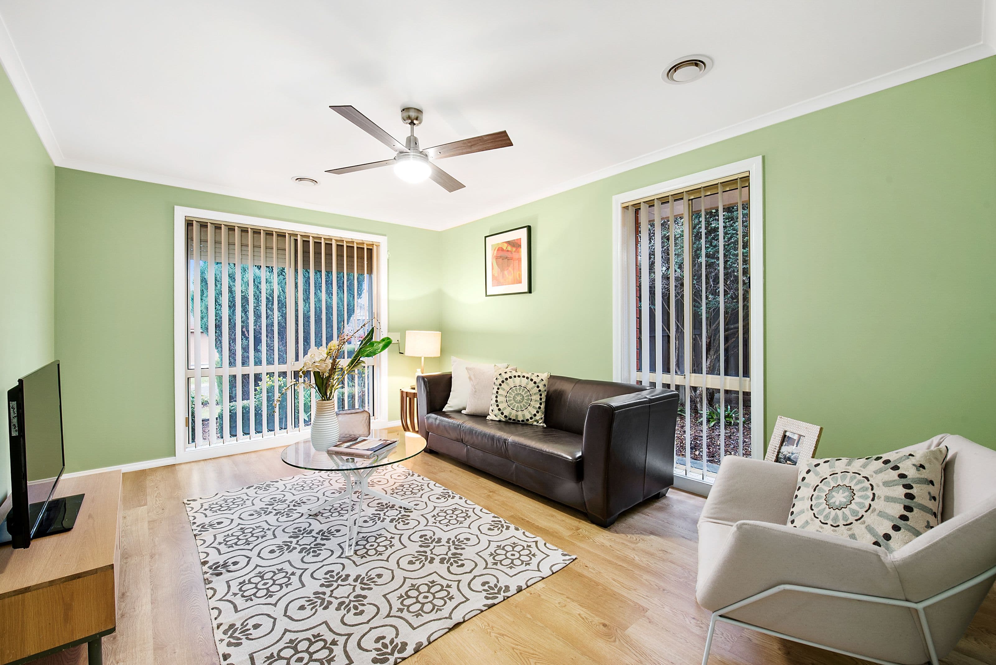 10 NORWICH Close, Chirnside Park VIC 3116, Chirnside Park - Thumbnail 2