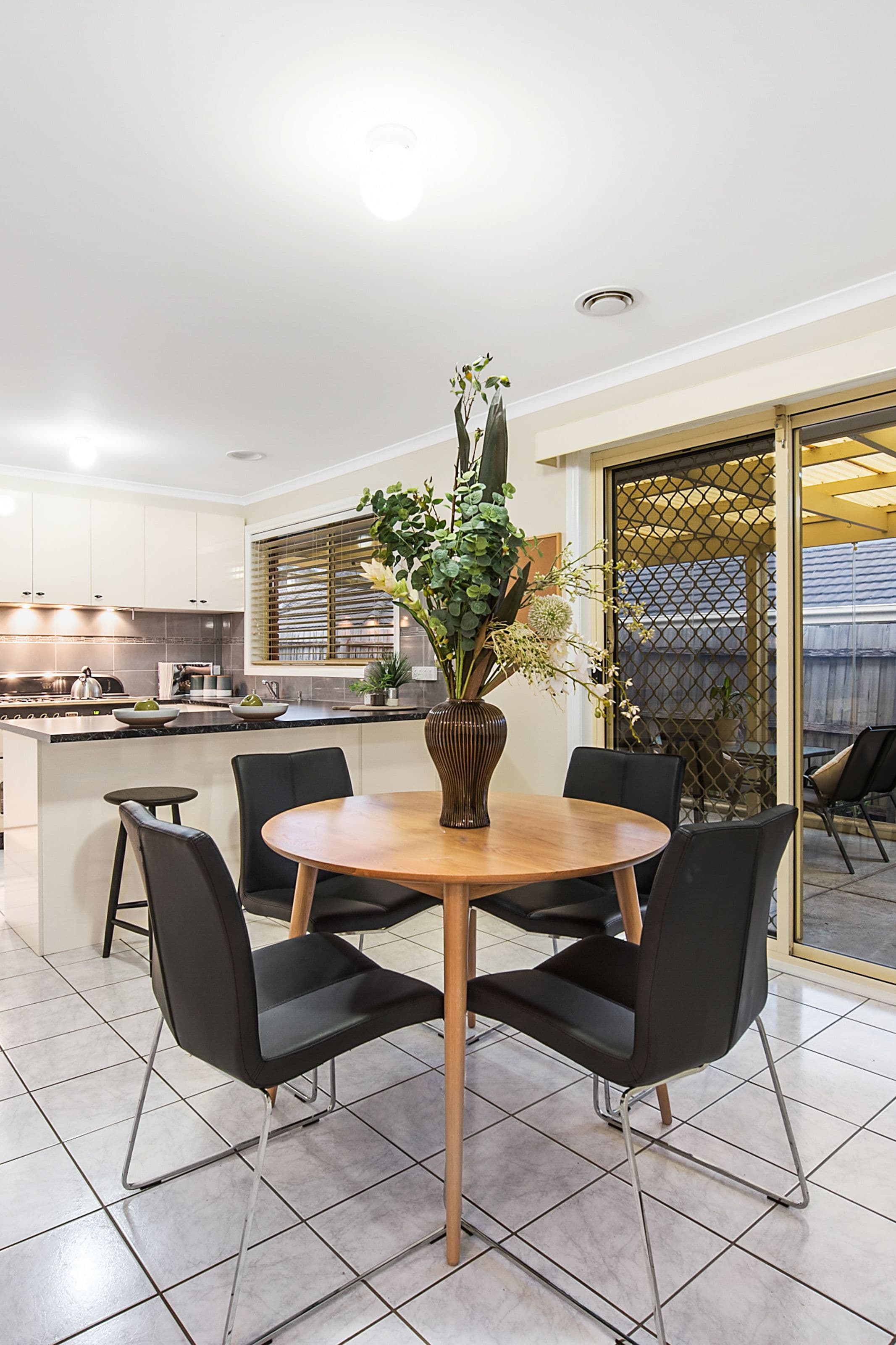 10 NORWICH Close, Chirnside Park VIC 3116, Chirnside Park - Thumbnail 5