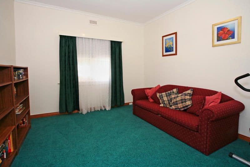 34 Vines Road, HAMLYN HEIGHTS VIC 3215, Hamlyn Heights - Thumbnail 5