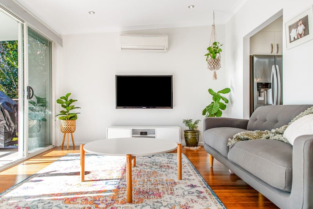 18 Russell Avenue, Adamstown Heights - Thumbnail 3