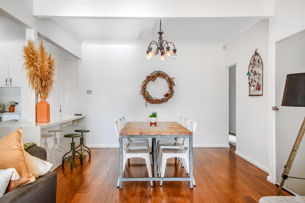18 Russell Avenue, Adamstown Heights - Thumbnail 5