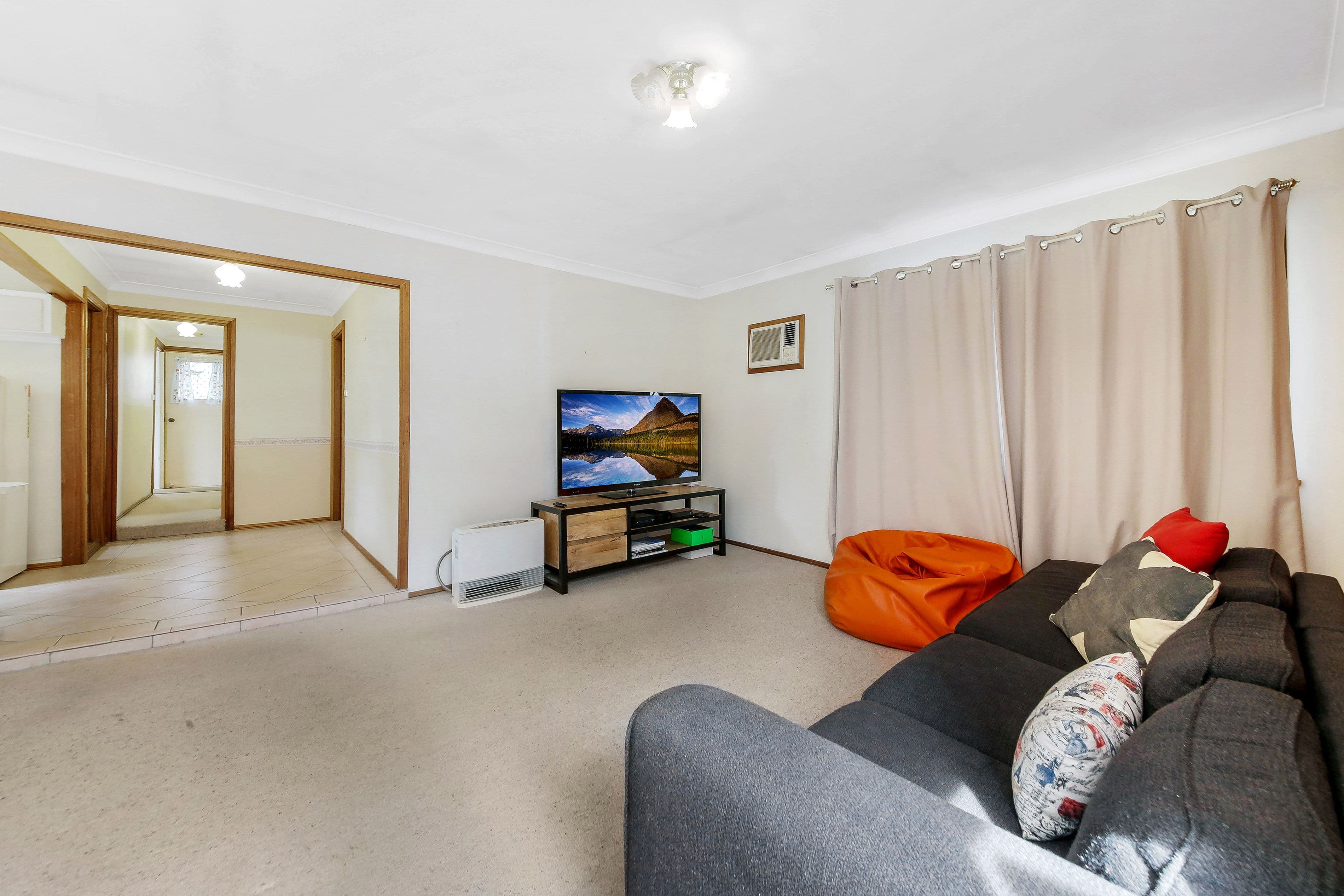 179 Henry Lawson Drive, Georges Hall NSW 2198, Georges Hall - Thumbnail 8