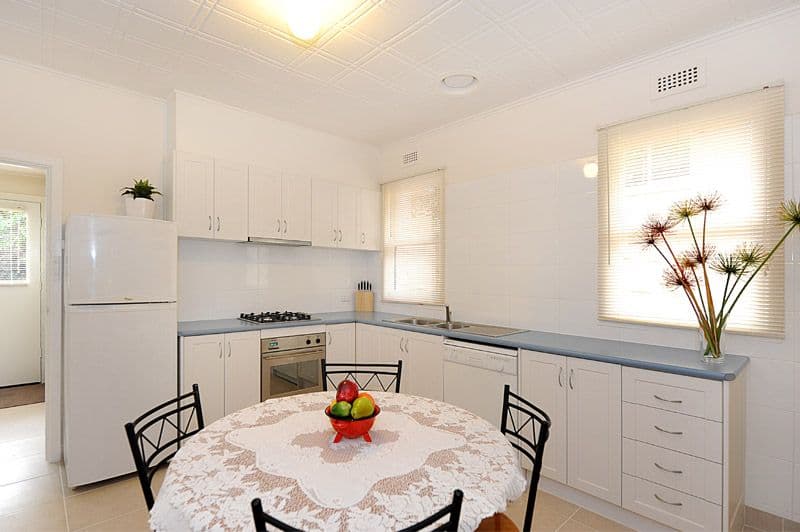 11 Pascoe Road, BORONIA VIC 3155, Boronia - Thumbnail 2