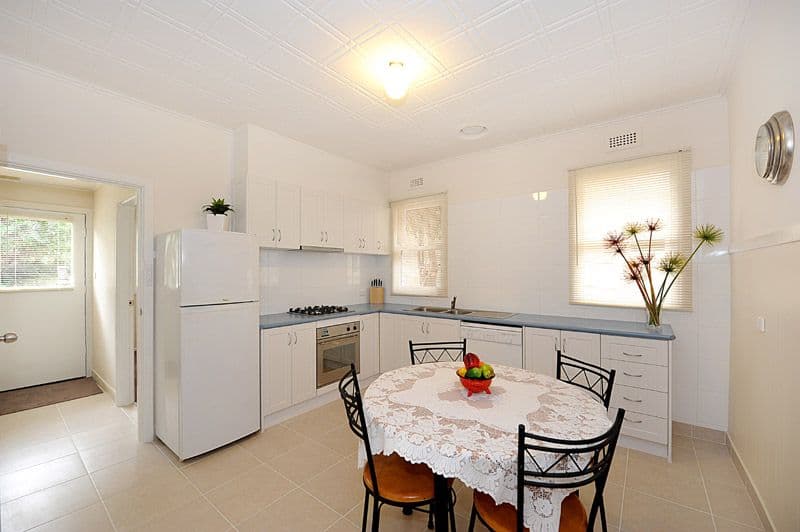 11 Pascoe Road, BORONIA VIC 3155, Boronia - Thumbnail 4