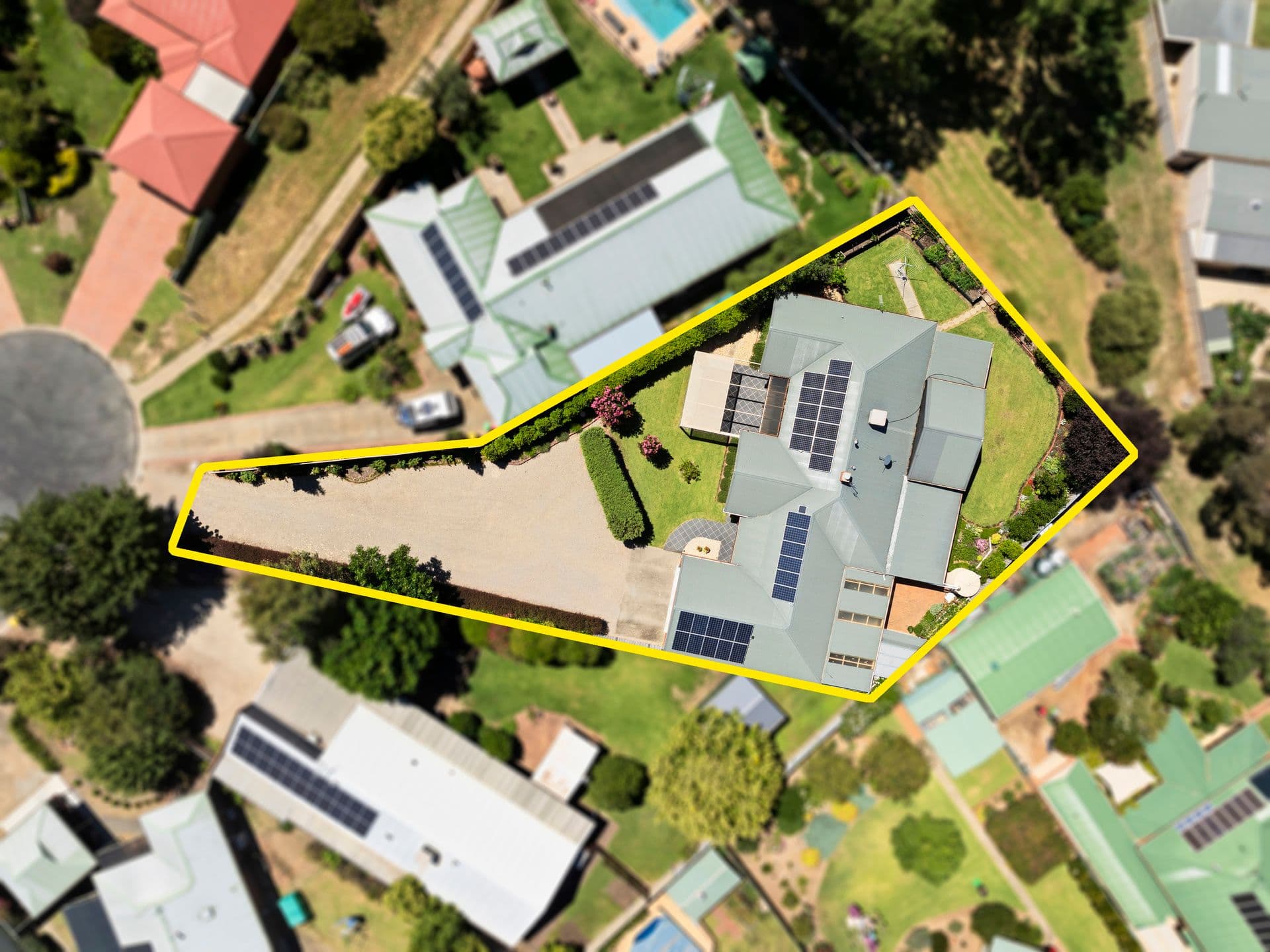 8 Park Place, Benalla VIC 3672, Benalla - Thumbnail 2