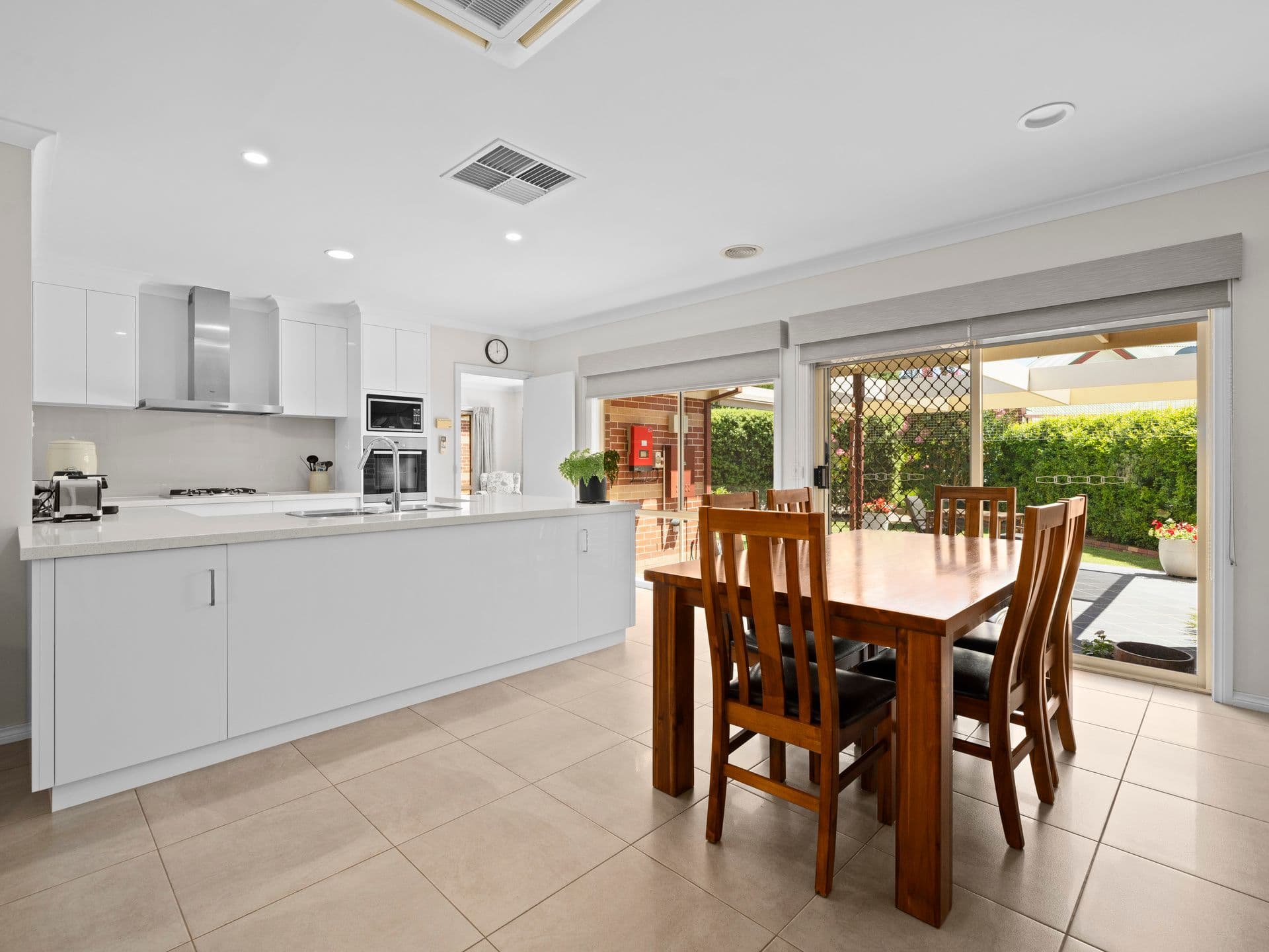 8 Park Place, Benalla VIC 3672, Benalla - Thumbnail 5