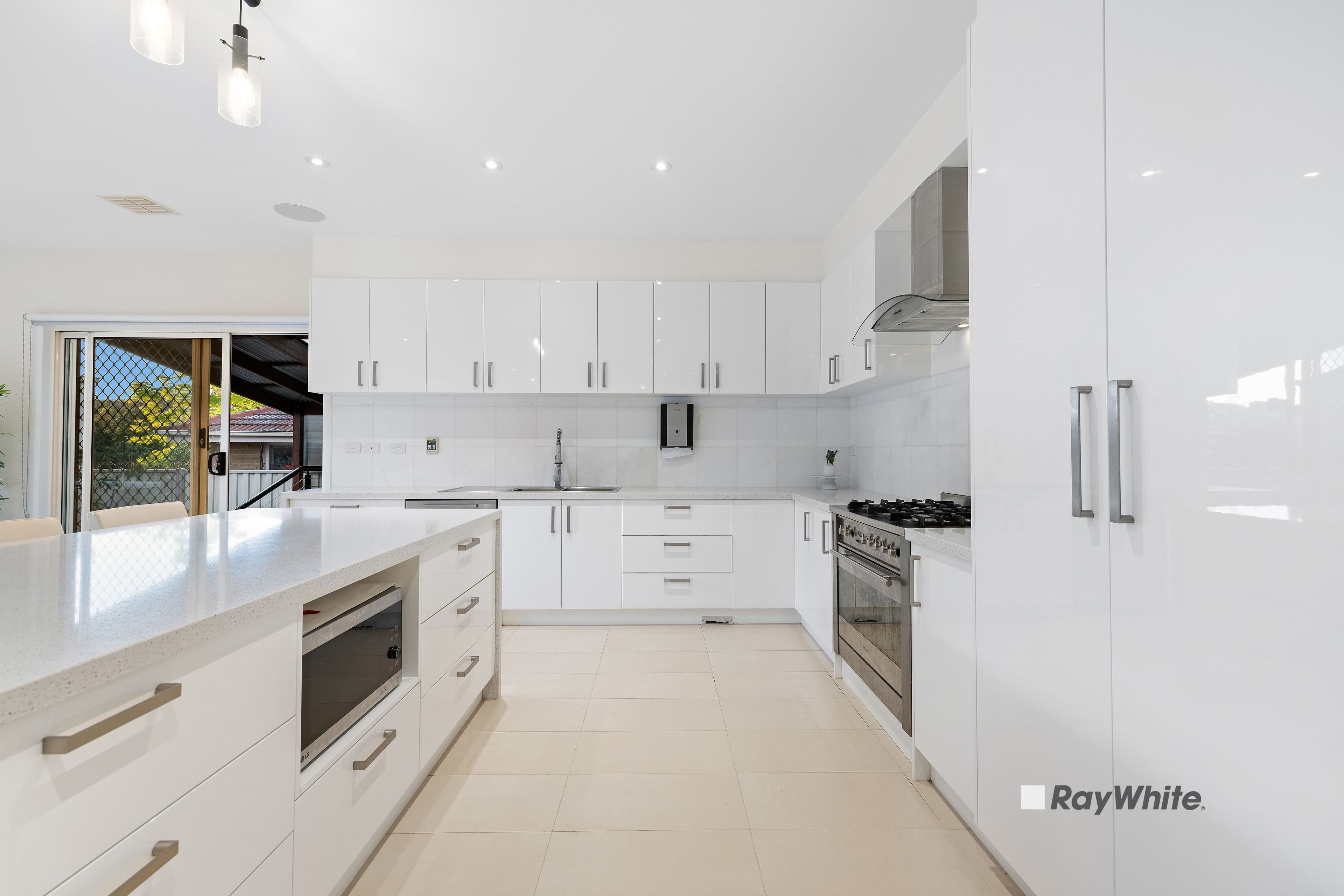 4 Westminster Avenue, Dandenong North VIC 3175, Dandenong North - Thumbnail 7