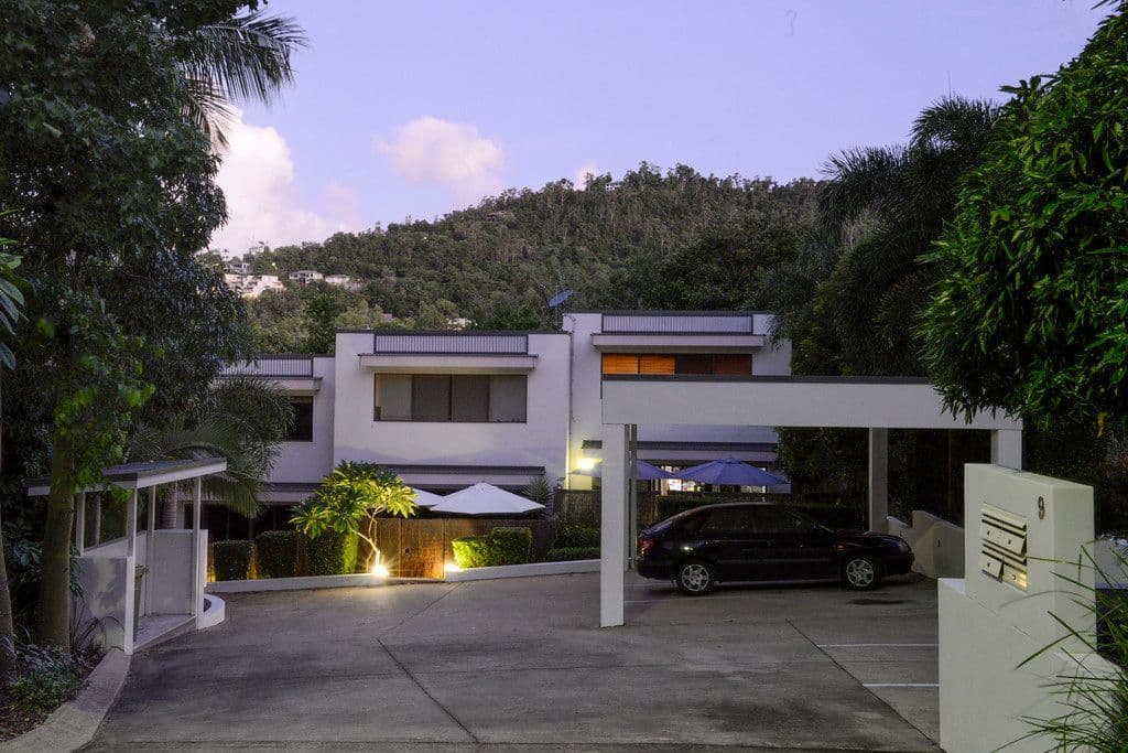 9 Lamond Street, Airlie Beach QLD 4802, Airlie Beach - Thumbnail 2
