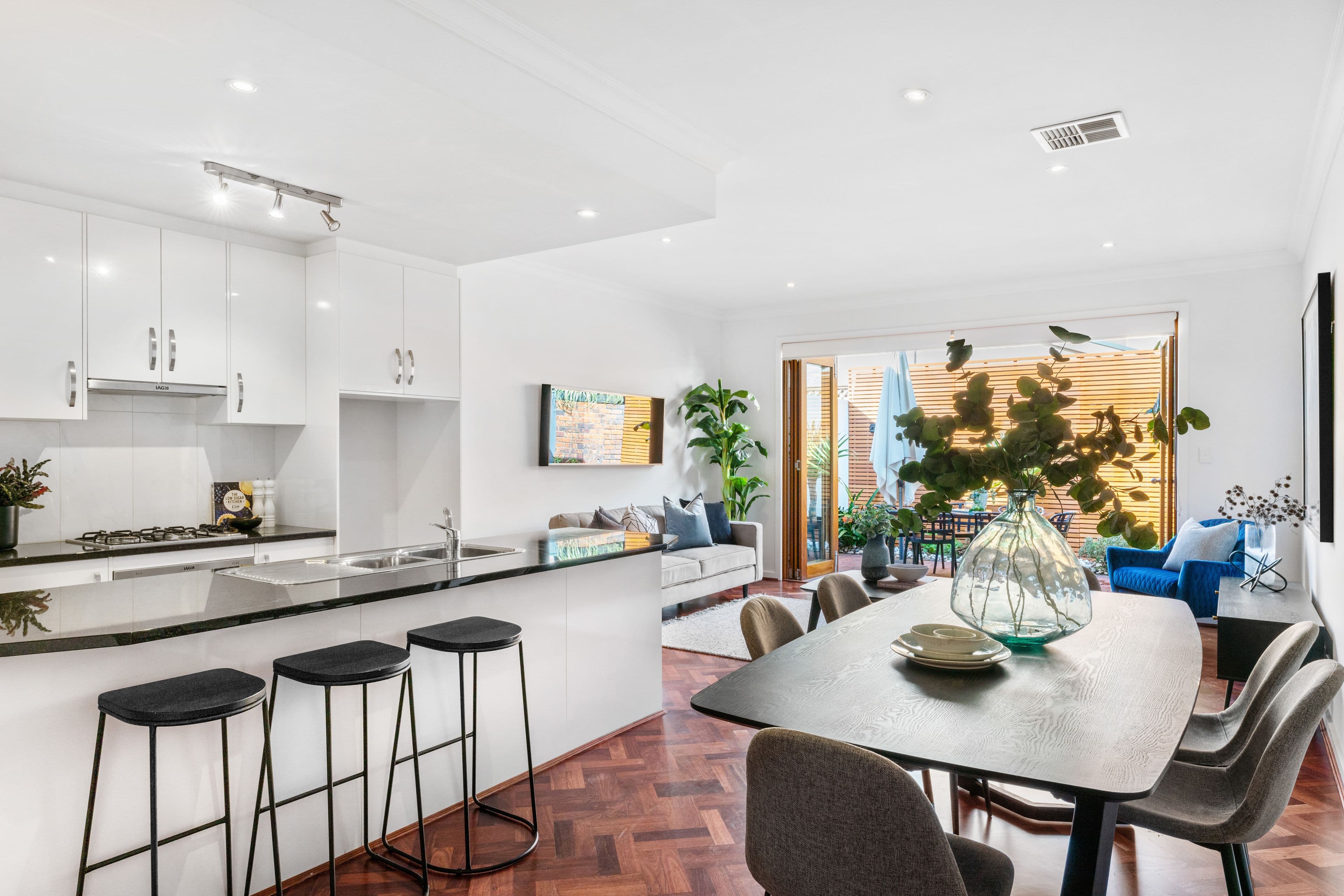 18 Ada Street, Adelaide SA 5000, Adelaide - Thumbnail 4