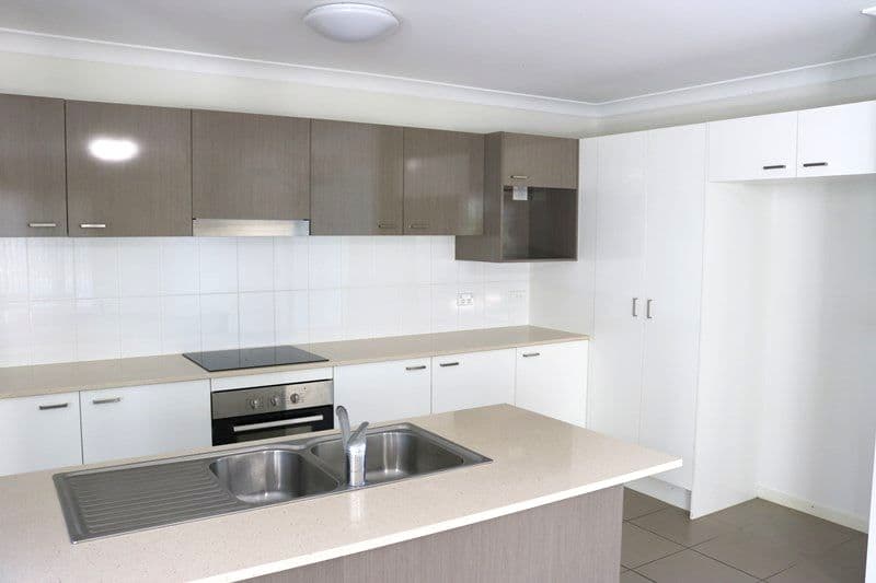 39 Diamantina Boulevard, Brassall QLD 4305, Brassall - Thumbnail 3