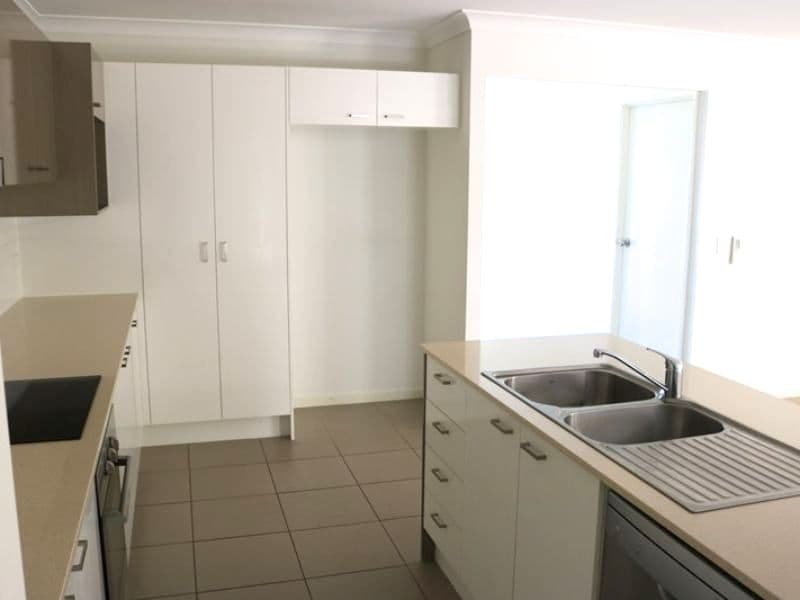 39 Diamantina Boulevard, Brassall QLD 4305, Brassall - Thumbnail 4