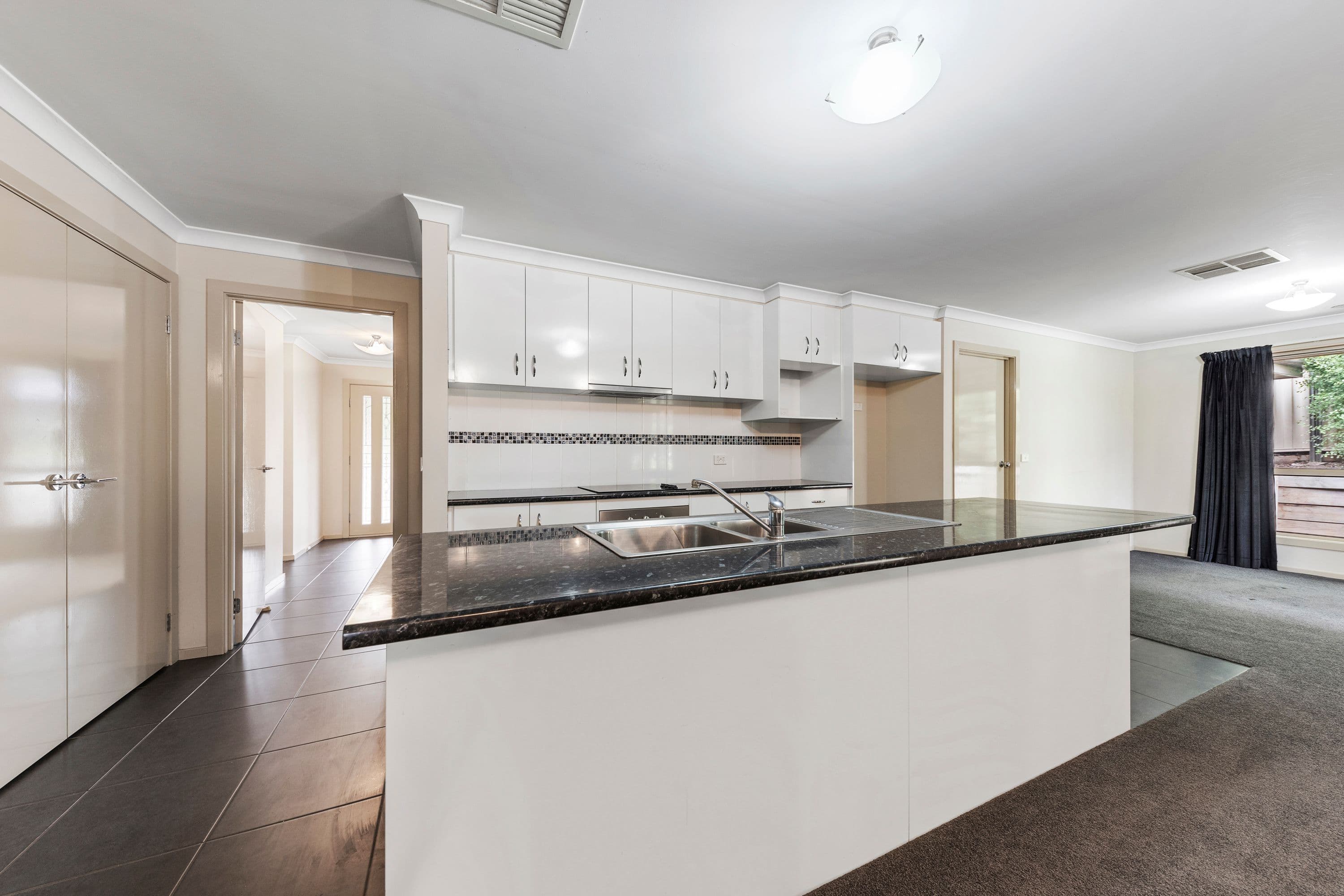 13 Mineral Court, Drouin VIC 3818, Drouin - Thumbnail 4