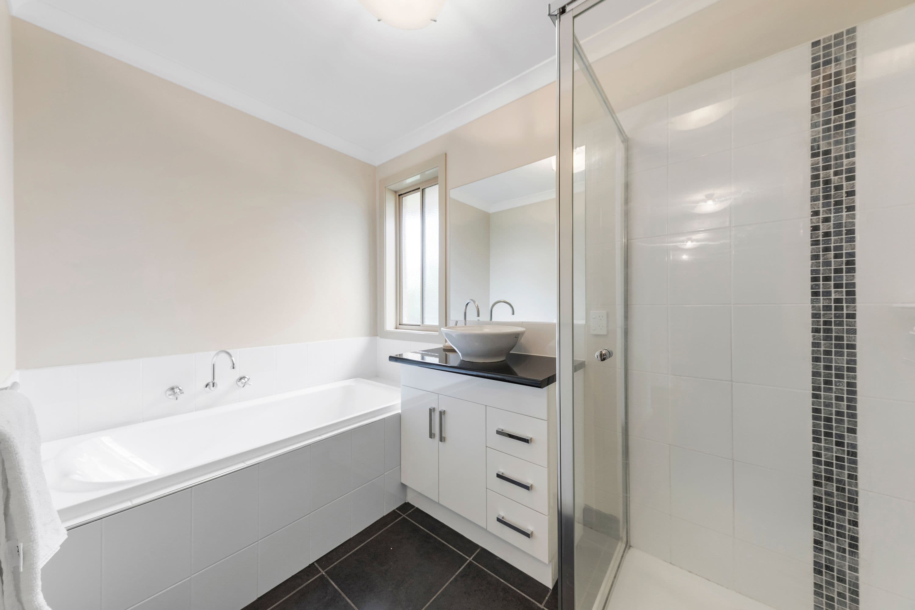 13 Mineral Court, Drouin VIC 3818, Drouin - Thumbnail 6