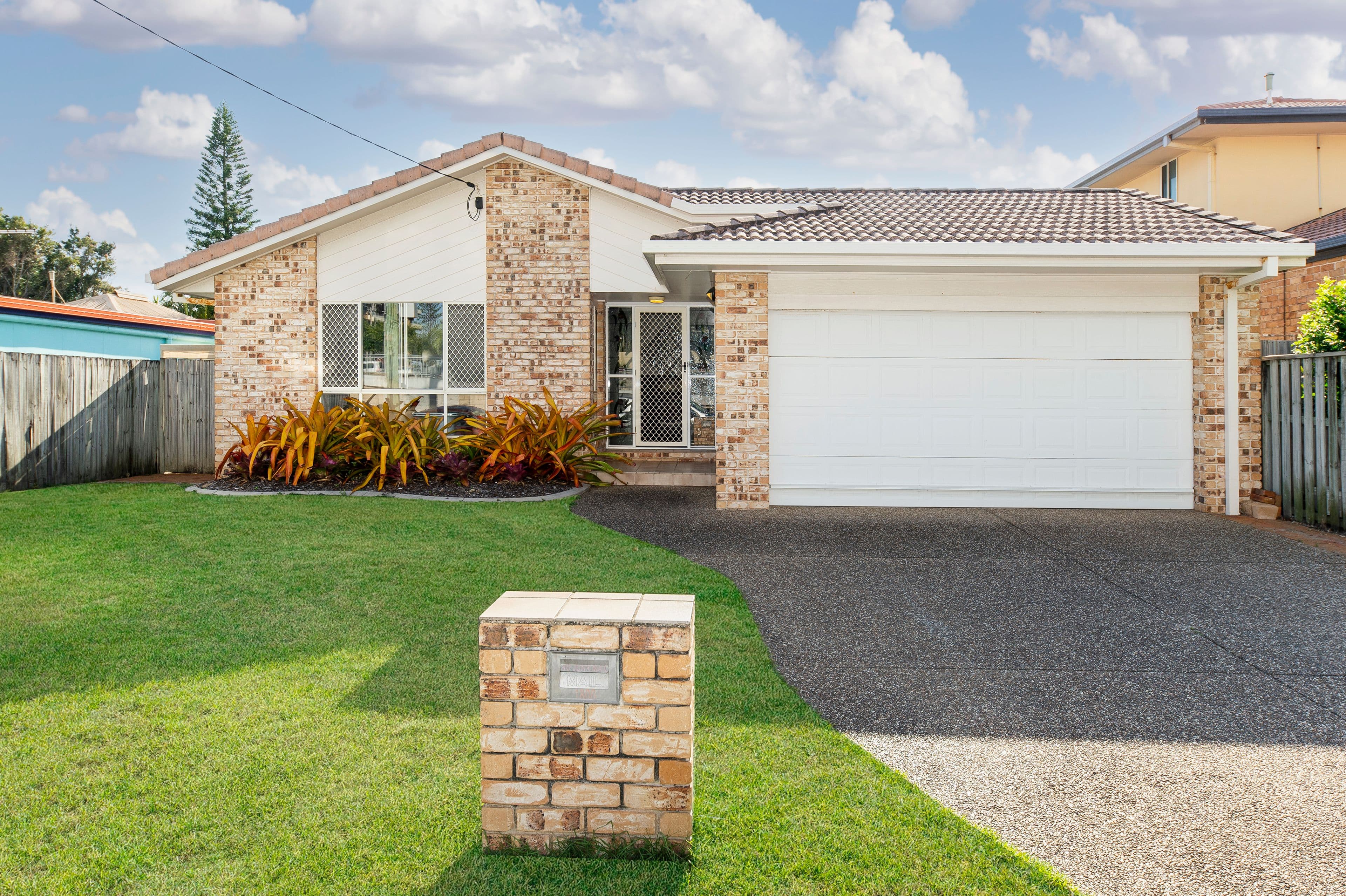 1800 Gold Coast Highway, Burleigh Heads QLD 4220, Burleigh Heads - Thumbnail 2