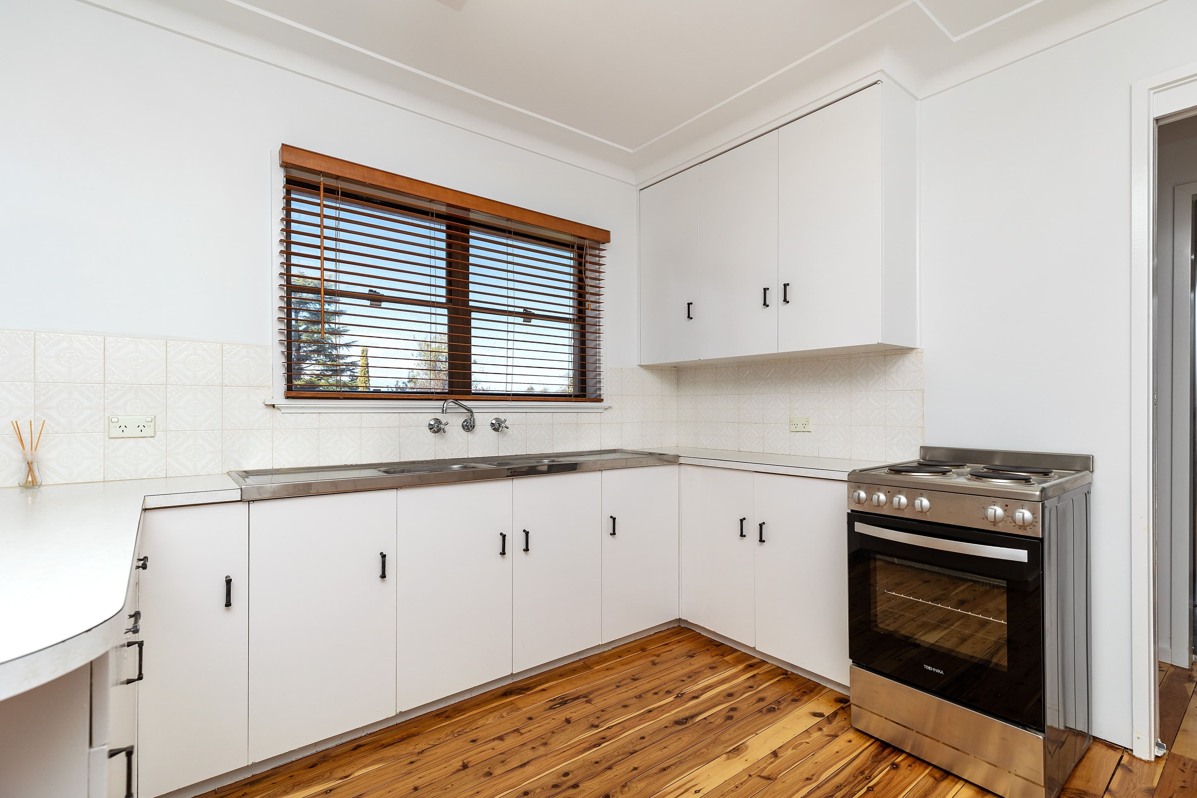 29 Bellevue Parade, Kooringal NSW 2650, Kooringal - Thumbnail 7