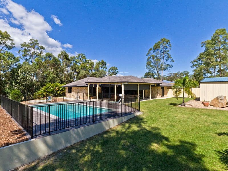 17 HIBBERTIA Court, NEW BEITH QLD 4124, New Beith - Thumbnail 2