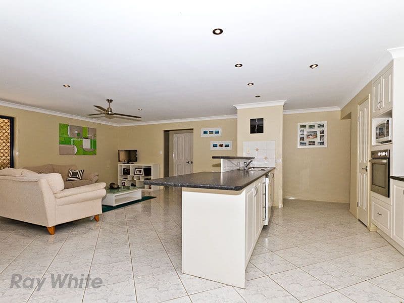 17 HIBBERTIA Court, NEW BEITH QLD 4124, New Beith - Thumbnail 3