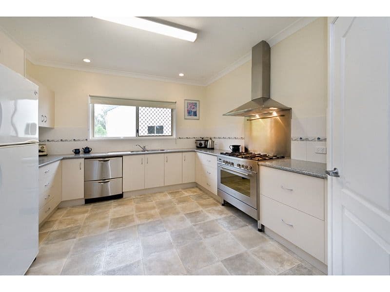 20 Turner Court, PARKHURST QLD 4702, Parkhurst - Thumbnail 7