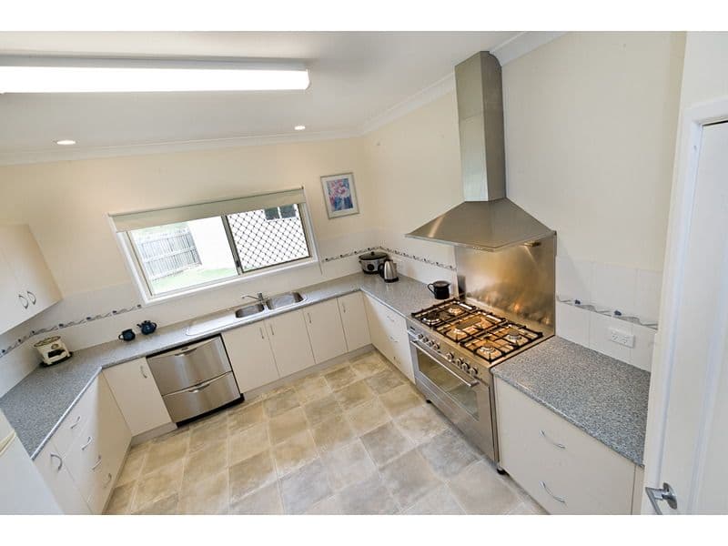 20 Turner Court, PARKHURST QLD 4702, Parkhurst - Thumbnail 8