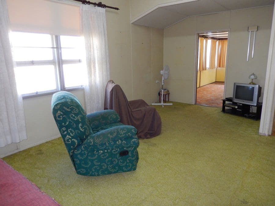 26 Waghorn Street, Woodend QLD 4305, Woodend - Thumbnail 7