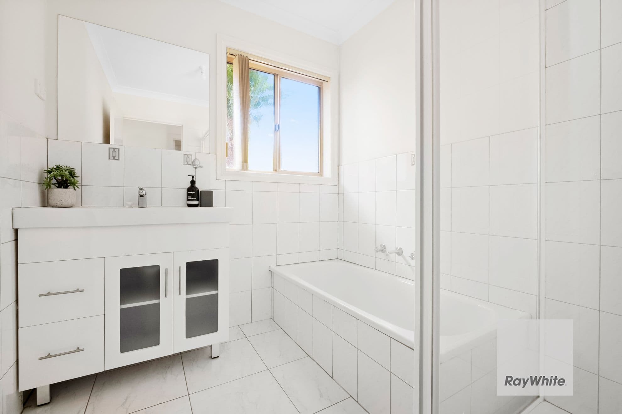 7 Sebastian Place, Sunbury VIC 3429, Sunbury - Thumbnail 7