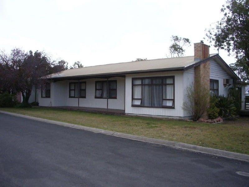 13 Eveline Street, BORDERTOWN SA 5268, Bordertown - Image 1