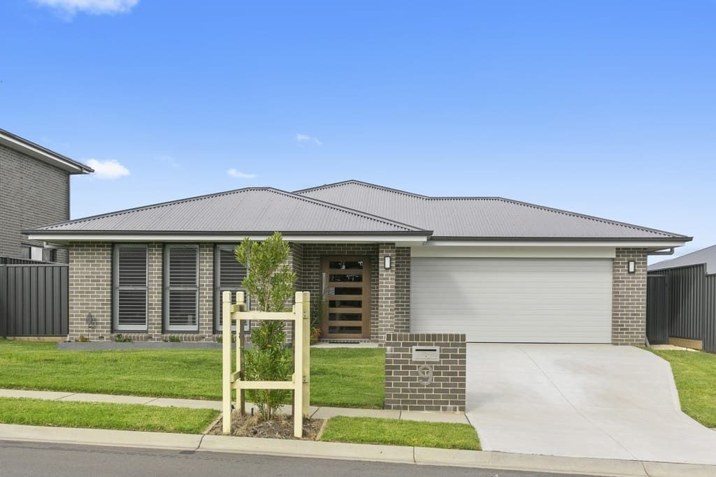 9 St Andrews Close, Heddon Greta - Image 1