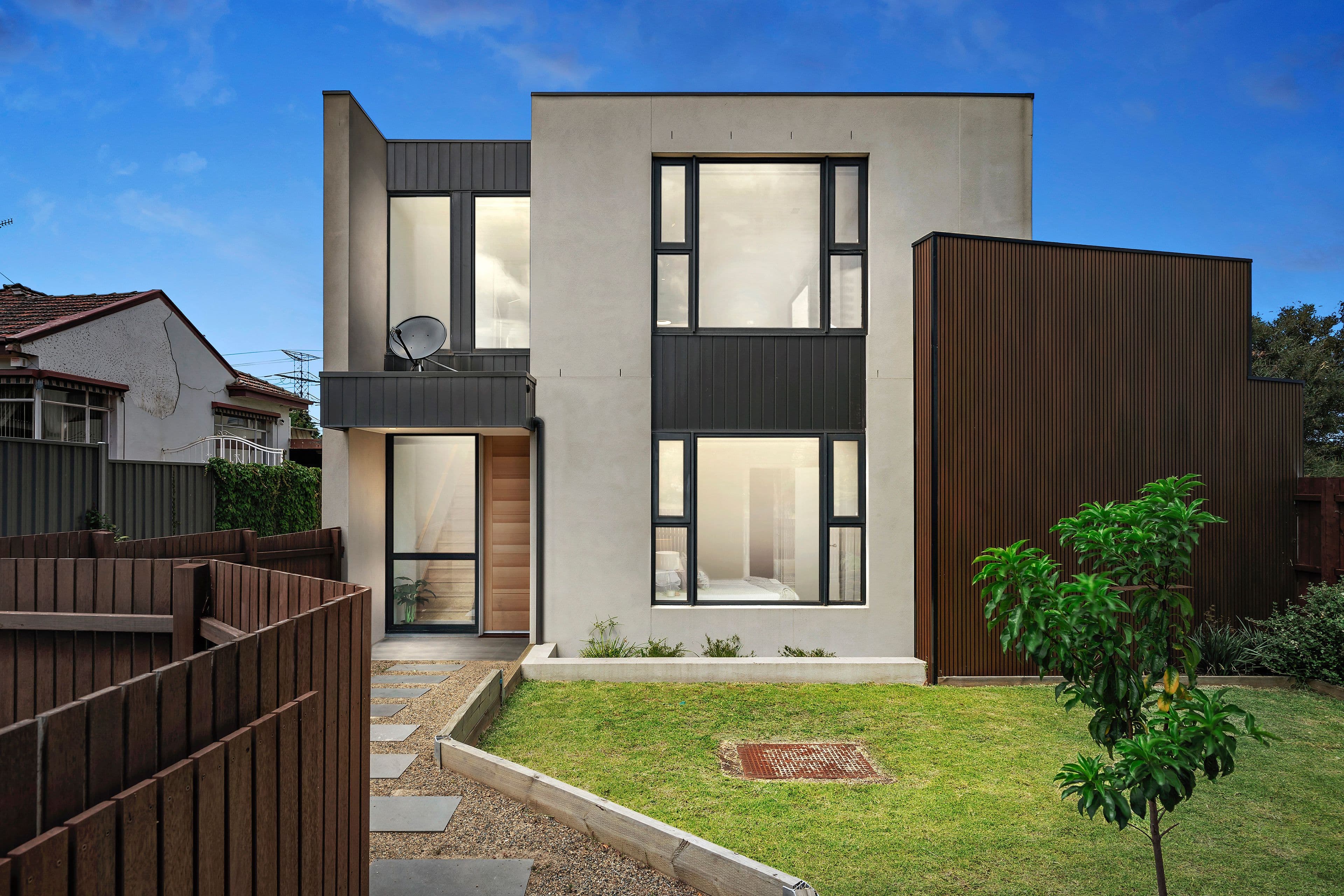 2 Tuhan Street, Chadstone VIC 3148, Chadstone - Image 1