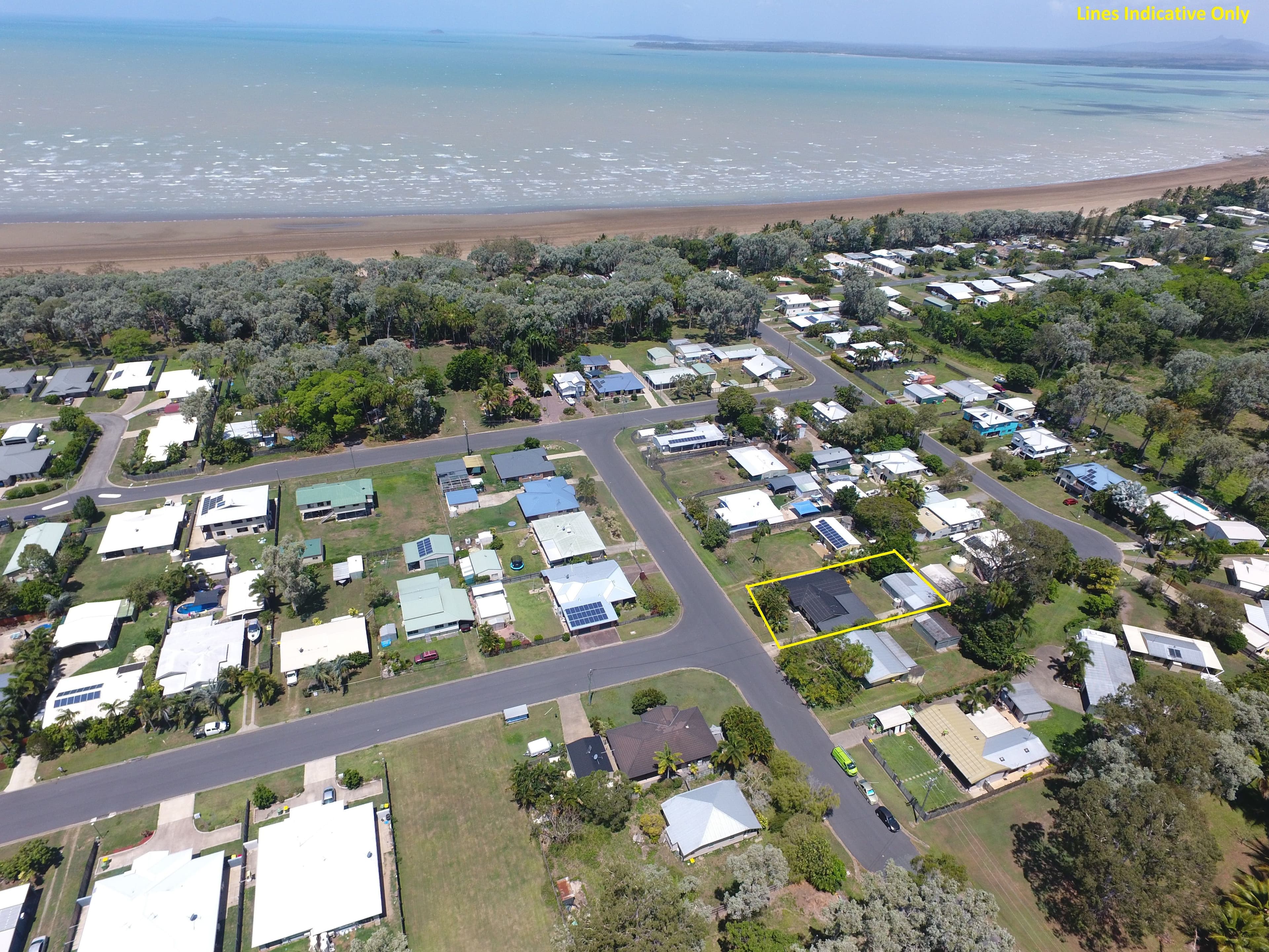 9 Crescent Street, Armstrong Beach QLD 4737, Armstrong Beach - Thumbnail 2