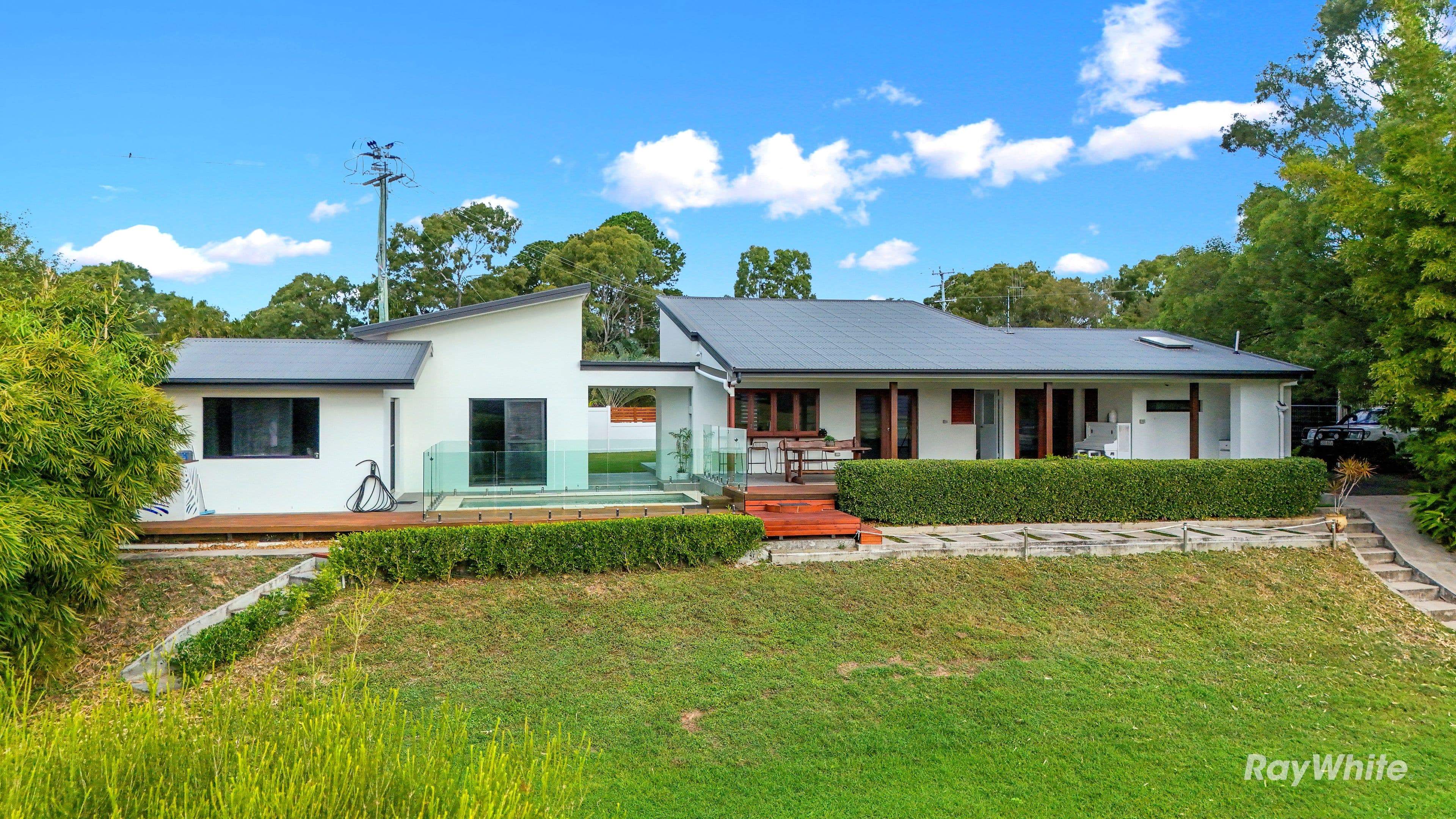 1 Palm View Drive, Moore Park Beach QLD 4670, Moore Park Beach - Image 1