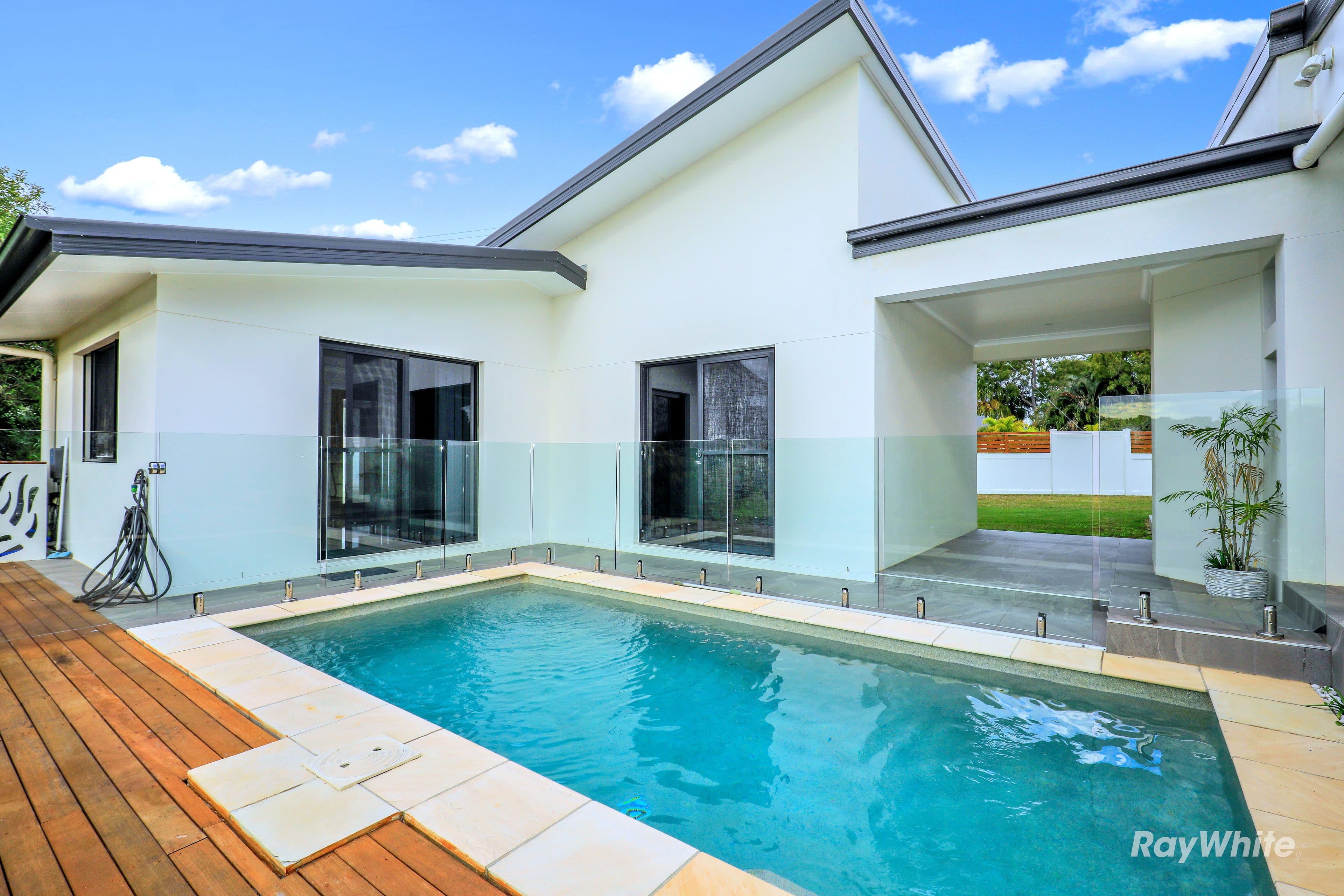 1 Palm View Drive, Moore Park Beach QLD 4670, Moore Park Beach - Thumbnail 6